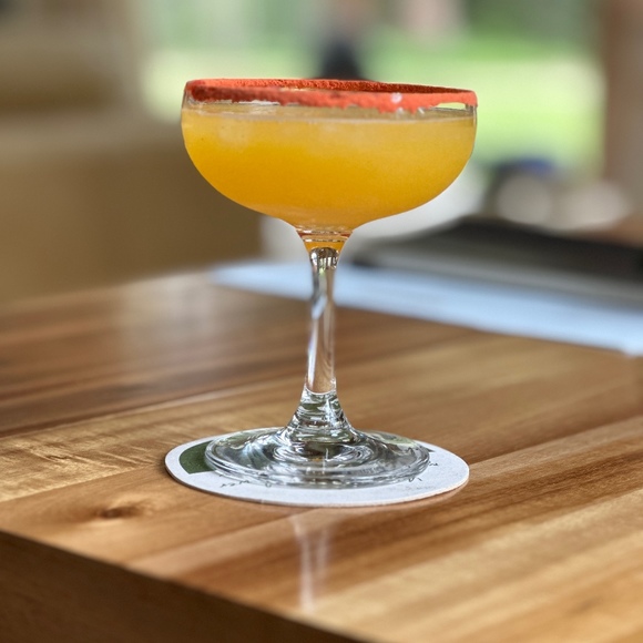 Meet your Posher, Denise - Picture 1 of 1